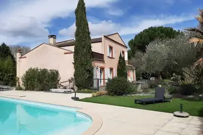 Grande Maison familiale, +10 couchages, Piscine sécurisée, près Albi Carcassonne