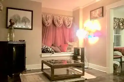 Image de Sweet Home - En bas