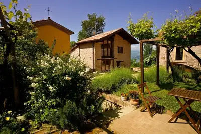 Image de Olimpia - Spacieuse villa en pierre avec terrasse privée donnant sur la piscine