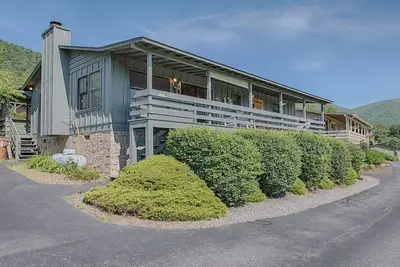 Image de 2 chambres à coucher 2 salles de bain à proximité de la ville et du ski, vues spectaculaires, accès pavé, Wifi