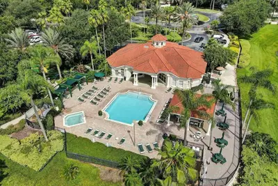 Image de Crystal 3 Br Th Gated Resort 10 Minutes to Disney