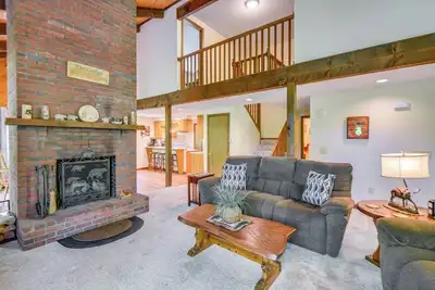 Image de Nouveau! Madison Home w / Porch - Promenade à la plage de Boulder