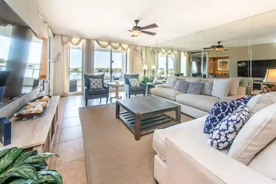 Image de PassEast Pass 407☀Mise à jour 2br - Vues du port et du passage est! Piscine en bord de mer - Fun Pass