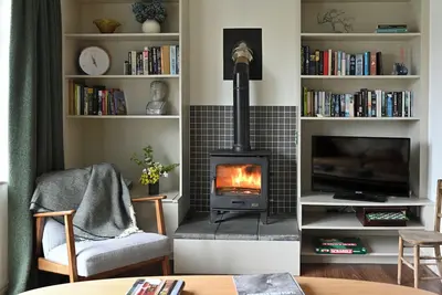 Image de Maison de ville historique récemment rénovée - appartenant au Connemara Rentals