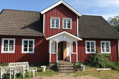 Image de Maison dans la forêt - calme et agréable