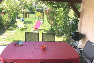 Image de Promo Derniere Minute. Coquette villa climatisée avec la mer au bout des tongs!