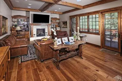 Image de Beautiful Mountain Luxury Retreat, idéal pour les grands groupes ou les familles