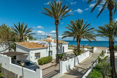 Image de Villa La Luna 1ª Línea Playa
