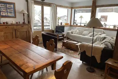 Image de Appartement De Charme, Tres Ensoleille Au Pied Du Jaillet