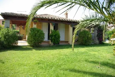 Image de Villamar avec jardin face à la mer! !
