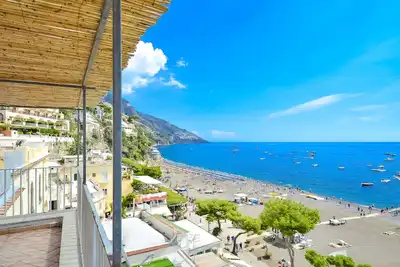 Image de Charmante maison Casa Raffi avec vue sur la mer près de la plage de Spiaggia Grande de Positano