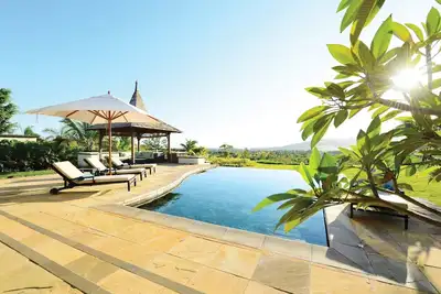 Image de Villa 3 chambres avec piscine | Heritage Les Villas