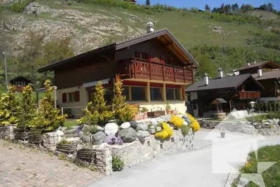 Image de Chalet spacieux avec vue et proche de la télécabine