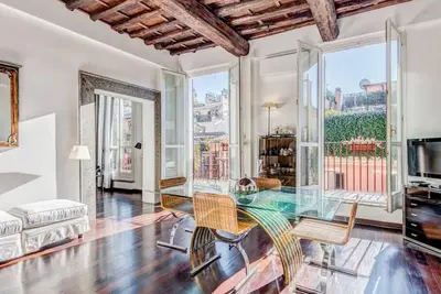 Image de Terrasse de luxe sur la place d'Espagne