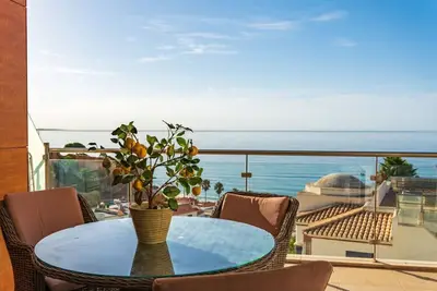 Image de At039 Duplex Penthouse avec deux chambres et vue superbe sur la mer