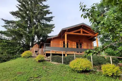 Image de Chalet cosy Haut-Jura - Piscine sur le domaine - Terrasse avec vue dégagée