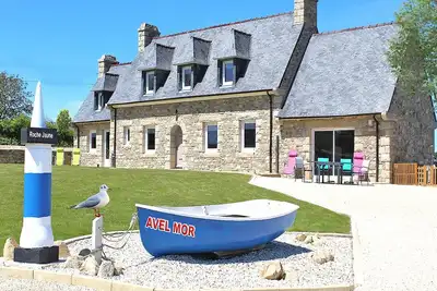 Image de Gîte entre Paimpol/Bréhat et Perros Guirec Côte de Granit Rose - Vue terre / mer
