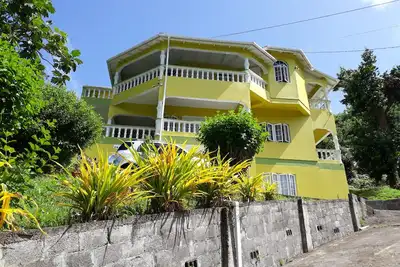 Image de Appartement Corinth Grove près du port de plaisance de Grenade