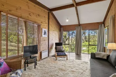 Image de Aireys Treehouse - ENTOURÉ De Jardins Autochtones * Nouvelle Liste 2019 *