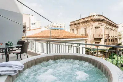Image de Open Air HotTub / Big Balcony / Athens Boutique Apartment