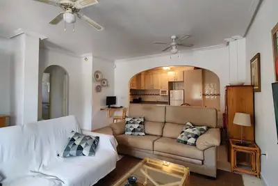 Image de Appartement au rez-de-chaussée, piscine, 2min boutiques, restaurants, 5 de plage