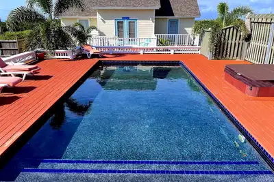 Image de *** Incredible Pool w / Hot Tub *** Belle plage *** Brand New 2br Villa w / Ac ***