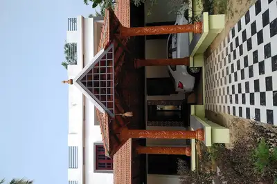 Image de Sreepadmini Ss Ayurmadam. Ayurveda, Meditation Yoga Center Anchalummood. kollam