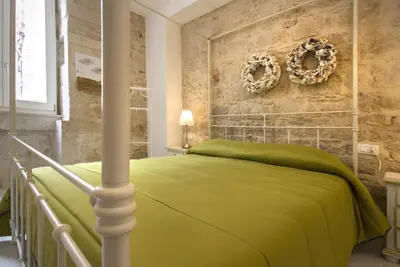 Image de À seulement 100 mètres de l'une des plages les plus belles et renommées de la côte de Raguse