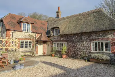 Image de Little Forge, romantique, avec feu ouvert à West Lulworth, Réf 994342