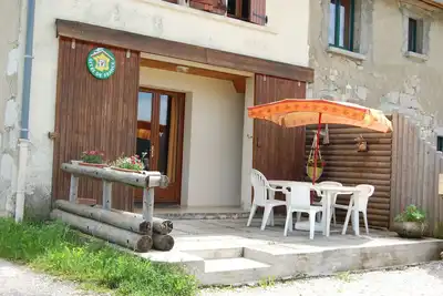 Image de gite de France dans ancienne ferme parc du haut-jura