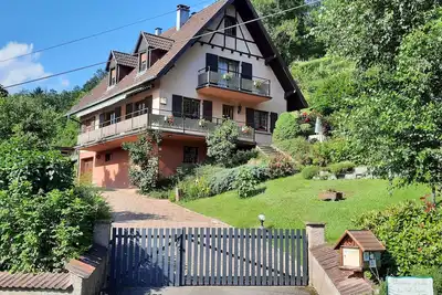 Image de \"Au Val Séjour\", chambres d'hôtes en Alsace. Label \"Clé vacances\" 3 clés.