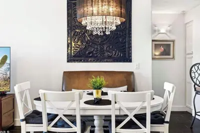 Image de Bien Nommé Condo * COMMODITÉ * Vue Ouverte * Lumineux * PRIVÉ * N. Scottsdale