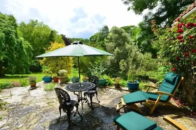 Sixpenny Cottage, Upwey