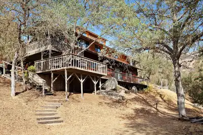 Image de Nouveau! Split Rock Lodge - Cabane de luxe moderne