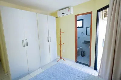 Image de Apt avec air refroidi 2 chambres, meublé, garajem, à 200m de la plage, 8 personnes