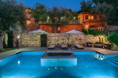 Image de Casale Montegiovi 6, Emma Villas