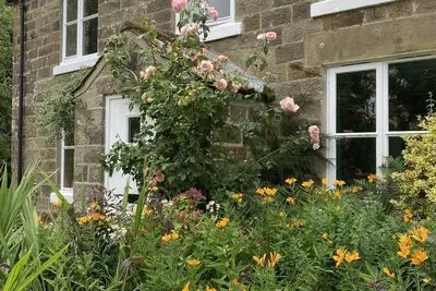 Image de Luxe, vues magnifiques, Internet gratuit, feux ouverts, animaux acceptés, grandes promenades