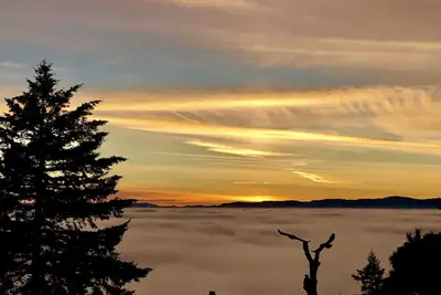 Image de Cottage Chehalem Montagne vin avec vue panoramique sur Wine Country