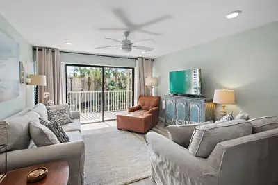 Image de Belle unité au 2ème étage. Meubl�� avec goût dans le bâtiment Penthouse.