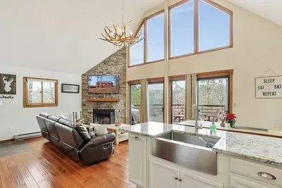 Image de 1 pâté de maisons de luxe Bryce Resort 3/2 Mountain Retreat pour lac / golf / tennis / vélo