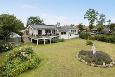 Image de Superbe maison à Strøby avec Wi-Fi