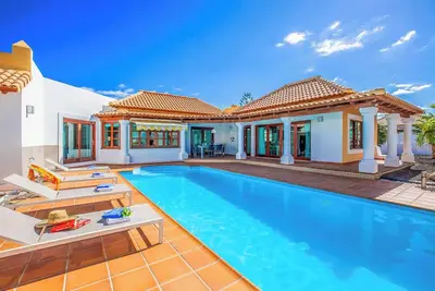 Image de Villa Relax - Cette villa comprend A / C, Wifi et une piscine privée
