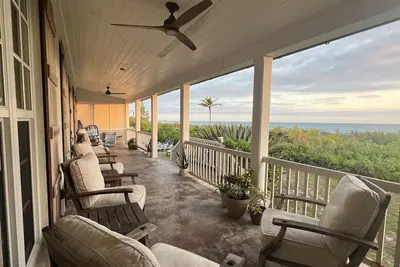 Image de Superbe nouvelle villa de luxe directement sur la plage de French Leave