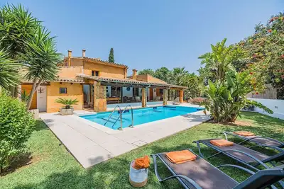 Image de Ca’n Norai : Villa rustique, luxueuse, privée et paisible.