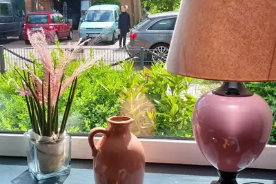 Image de Vacances aux moulins jumeaux de Greetsiel dans la taverne printanière \"Julien Eg\"