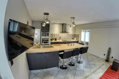 Image de Charmante maison au milieu des vignes