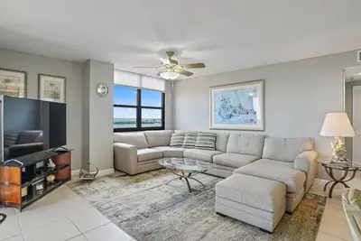 Image de Bahia O-803 Bain Isla Del Sol de 2 lits Vue Imprenable! Lit King Wifi gratuit Parking Beau!