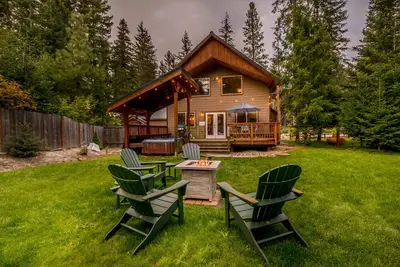 Image de Belle maison avec tout le confort de la maison ou plus! ! Bain Ă remous, Wifi gratuit,
