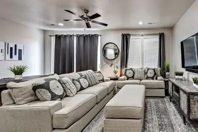 Image de Le Penthouse au club de golf de Ledges * Services et installations inclus!