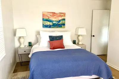 Image de Vues sur les marais, couchers de soleil, près de tout et pour les familles | Sunset Treehouse